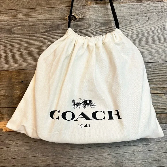 NWT 🆕 Coach Mickey Genuine Glovetanned Leather Clutch/Wristlet - Picture 10 of 11